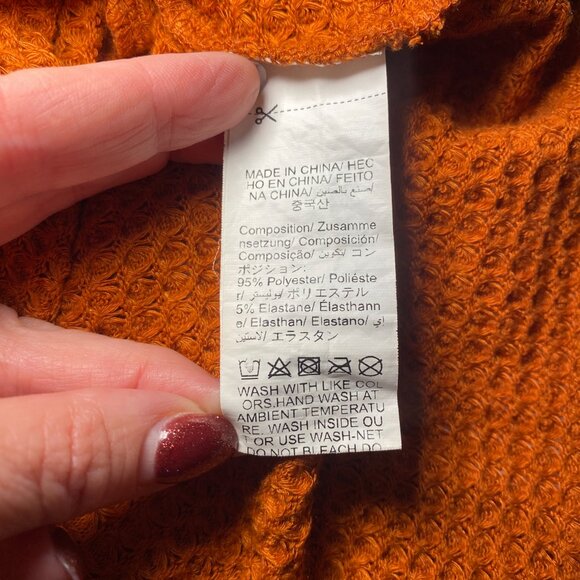 Emery Rose Orange Rust Twist Hem Womens M Shirt Dolman Sleeve Waffle Knit EUC - Picture 4 of 8